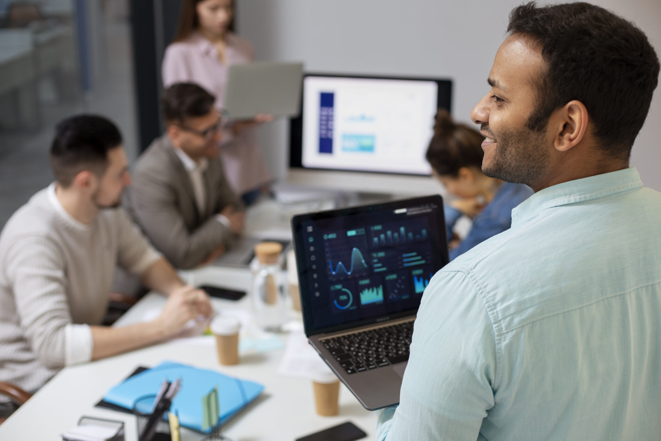 Transforme sua gestão de benefícios: Como a tecnologia pode impulsionar eficiência e satisfação do cliente